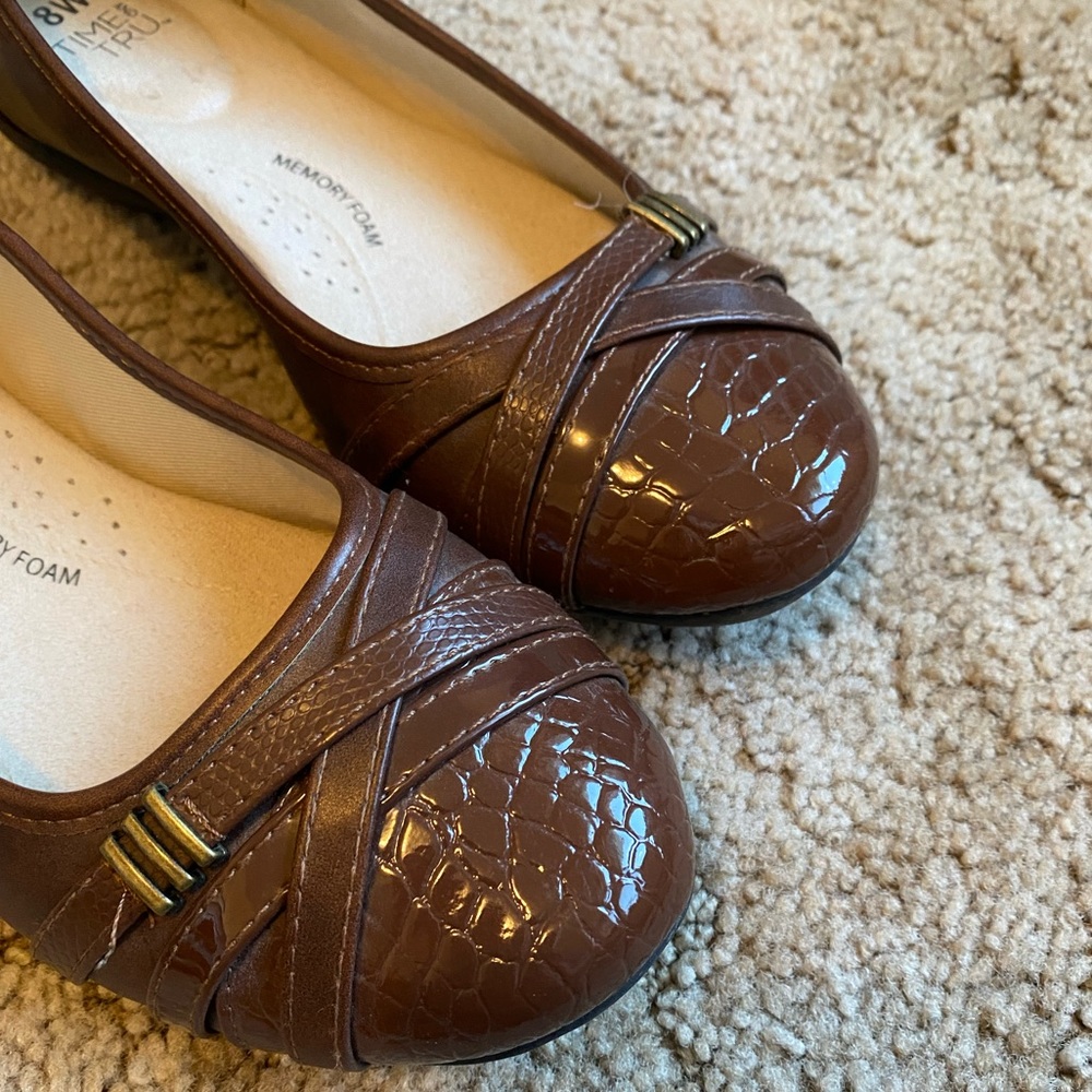 Time and Tru Size 8Wide dress flats
